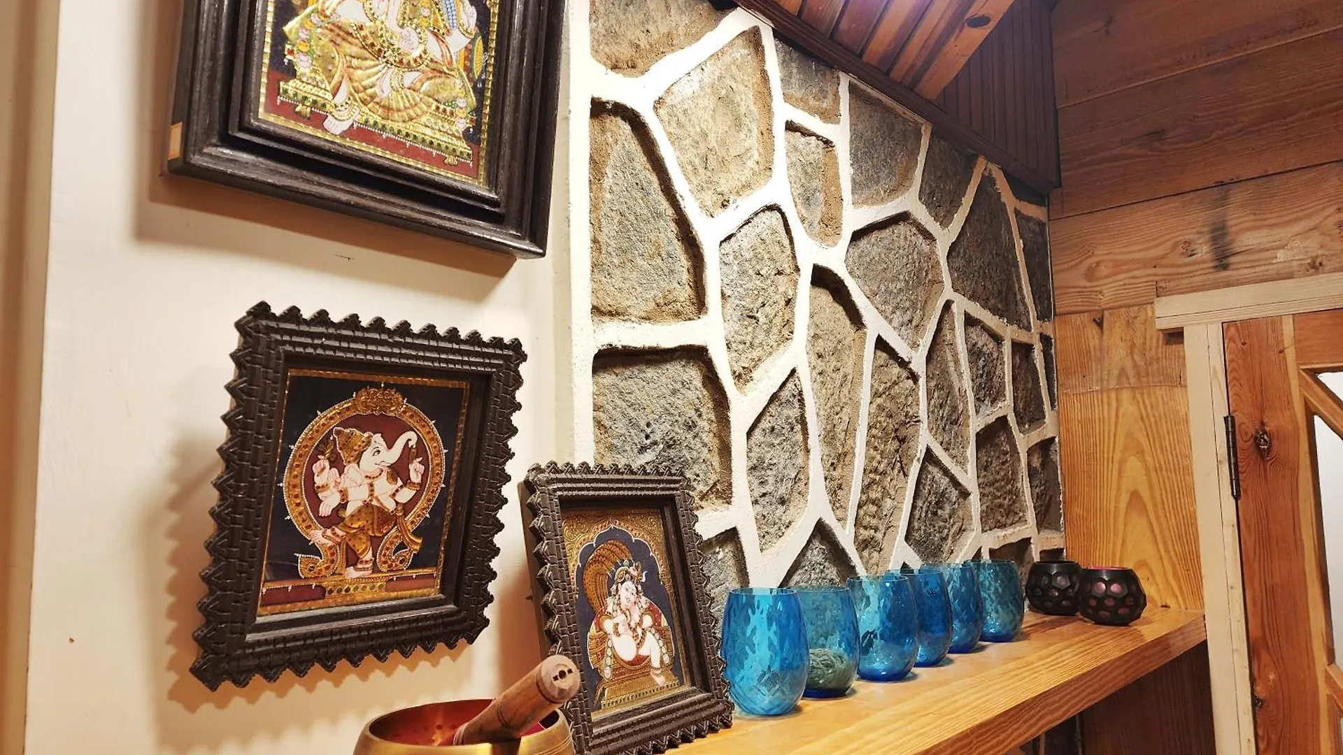 Hotel Pineview Shimla