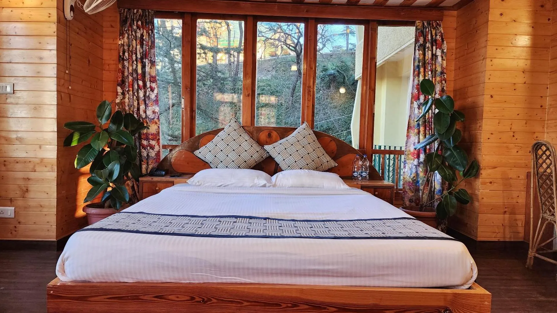 Hotel Pineview Shimla