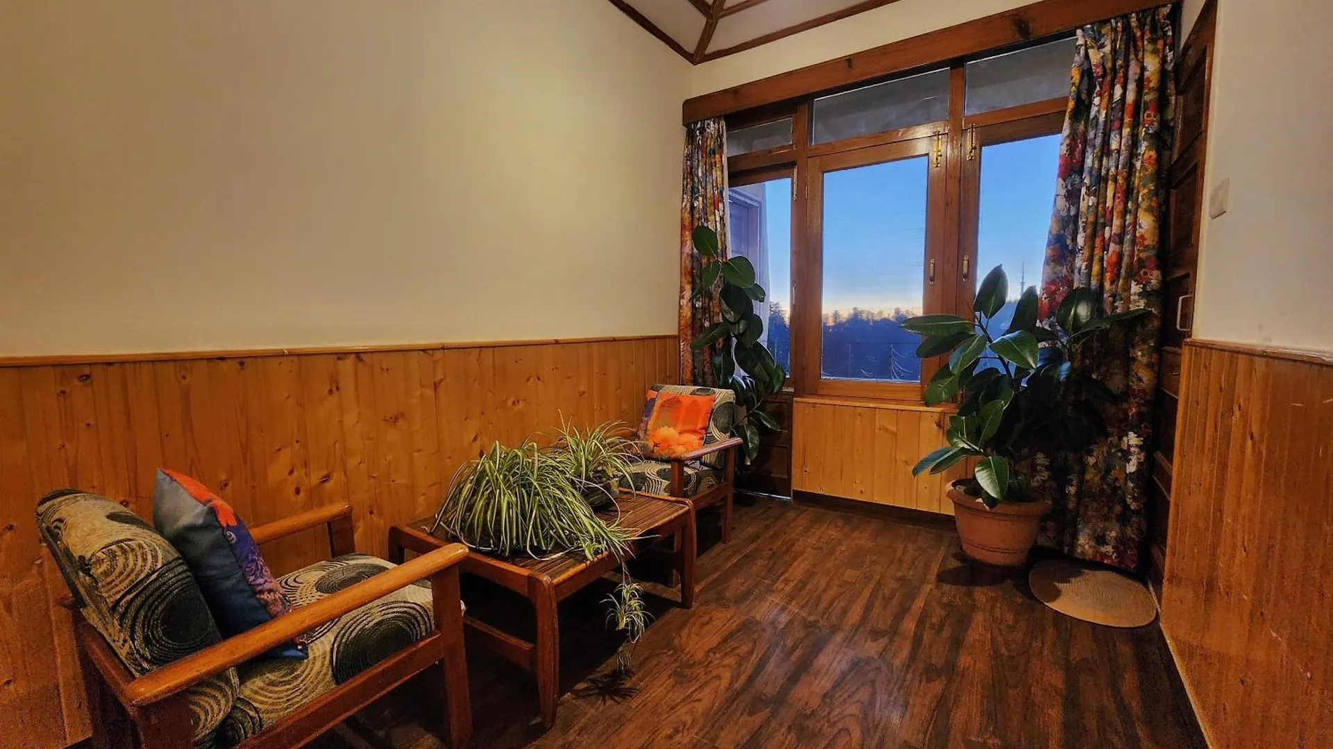 ***  Hotel Pineview Shimla India